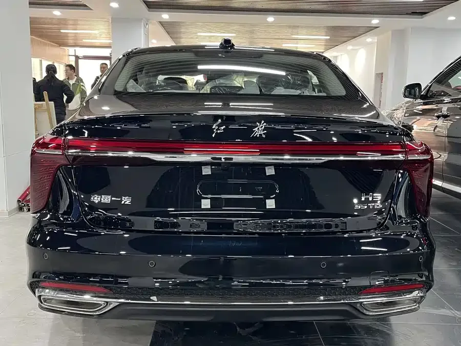 Hongqi H5 Hongqi H5 2025 1.5T DCT Flagship Edition 2026 — миниатюра 4
