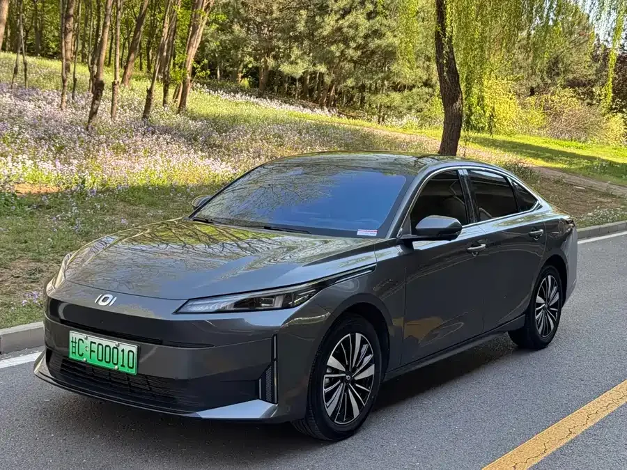 Changan A05 2025 True Fragrance Edition 70 Beyond Edition 2025 — фото 1, купить с доставкой в Москву