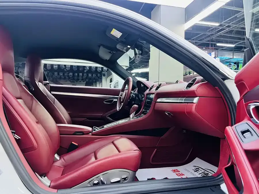 Porsche 718 2022 Cayman 2.0T 2022 — миниатюра 3