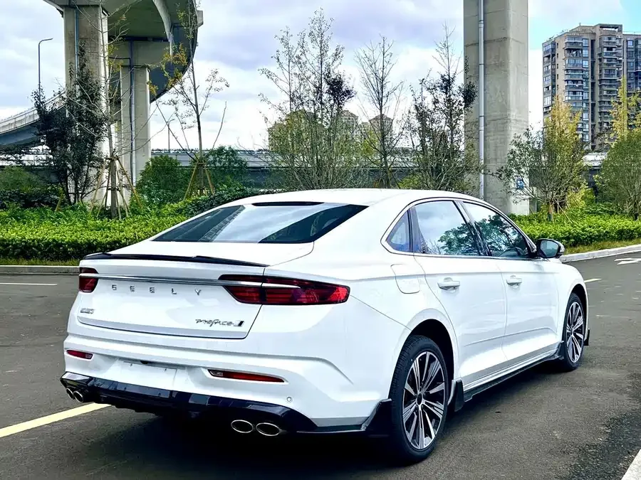 Geely Xingrui Xingrui 2025 Dongfangyao 1.5TD Kunlun Edition 2026 — миниатюра 5