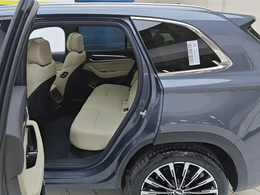 Geely Monjaro Xingyue L 2025 Dongfangyao 2.0TD Automatic 4WD Moon-Watching Edition 2025 — миниатюра 5