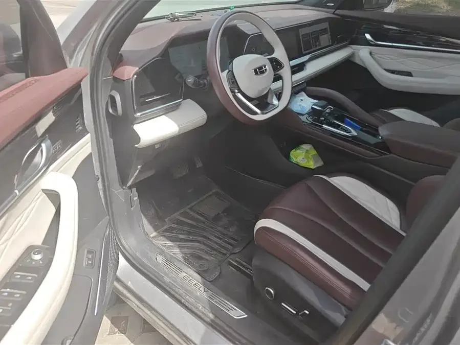 Geely Monjaro Xingyue L 2021 2.0TD High Power Automatic 4WD Premium Edition 2022 — миниатюра 3