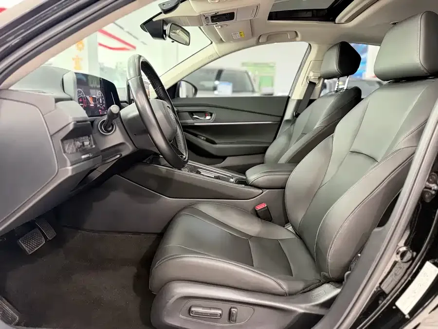 Honda Accord Accord 2023 260TURBO Smart Edition 2024 — миниатюра 4