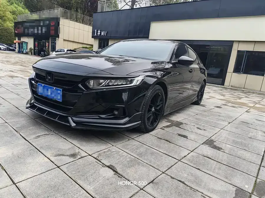 Honda Accord Accord 2022 260TURBO Deluxe Edition 2022 — фото 1, купить с доставкой в Москву