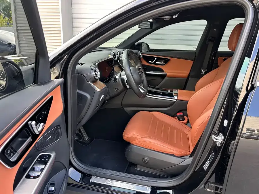 Mercedes-Benz GLC-Class Mercedes-Benz GLC 2023 GLC 300 L 4MATIC dynamic 7-seater 2023 — миниатюра 4
