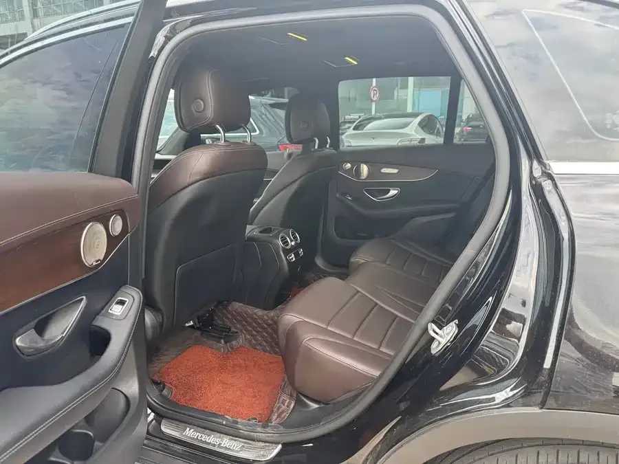 Mercedes-Benz GLC-Class Mercedes-Benz GLC 2022 GLC 300 L 4MATIC Dynamic 2022 — миниатюра 2