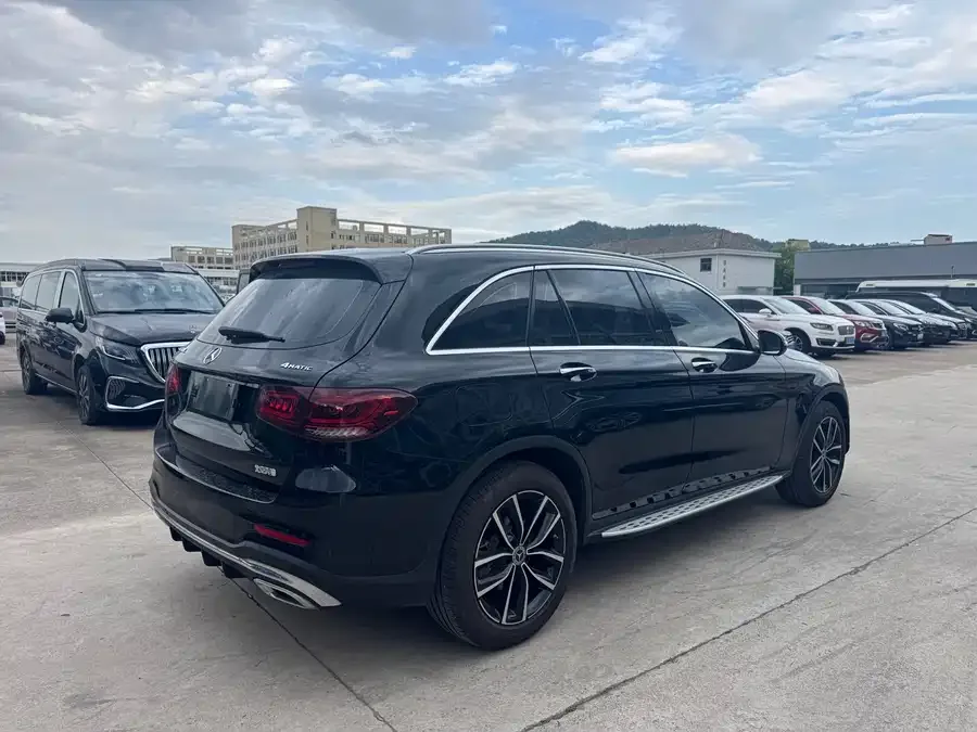 Mercedes-Benz GLC-Class Mercedes-Benz GLC 2022 GLC 300 L 4MATIC Dynamic 2022 — миниатюра 3