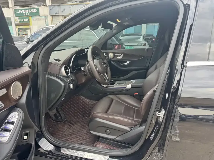 Mercedes-Benz GLC-Class Mercedes-Benz GLC 2022 GLC 300 L 4MATIC Dynamic 2022 — миниатюра 4