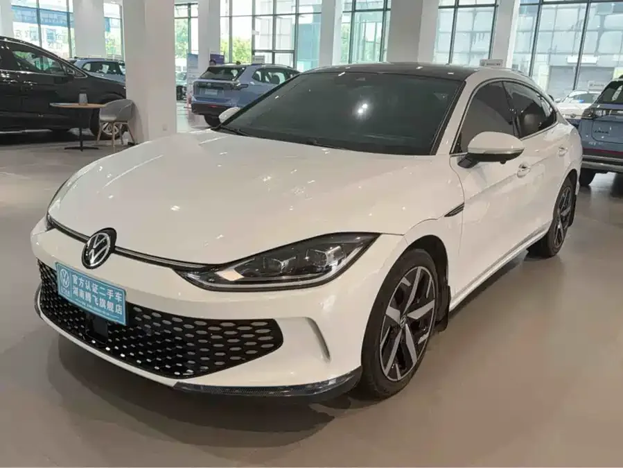 Volkswagen Lamando 2023 Lingdu Lingdu L 280TSI DSG Cool Edition 2023 — фото 1, купить с доставкой в Москву