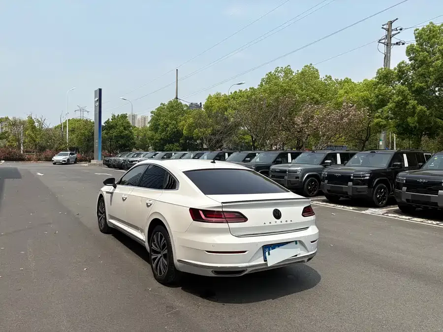 Volkswagen FAW- CC FAW-Volkswagen CC 2021 Shooting Brake 380TSI Shooting Wind Edition 2022 — миниатюра 4