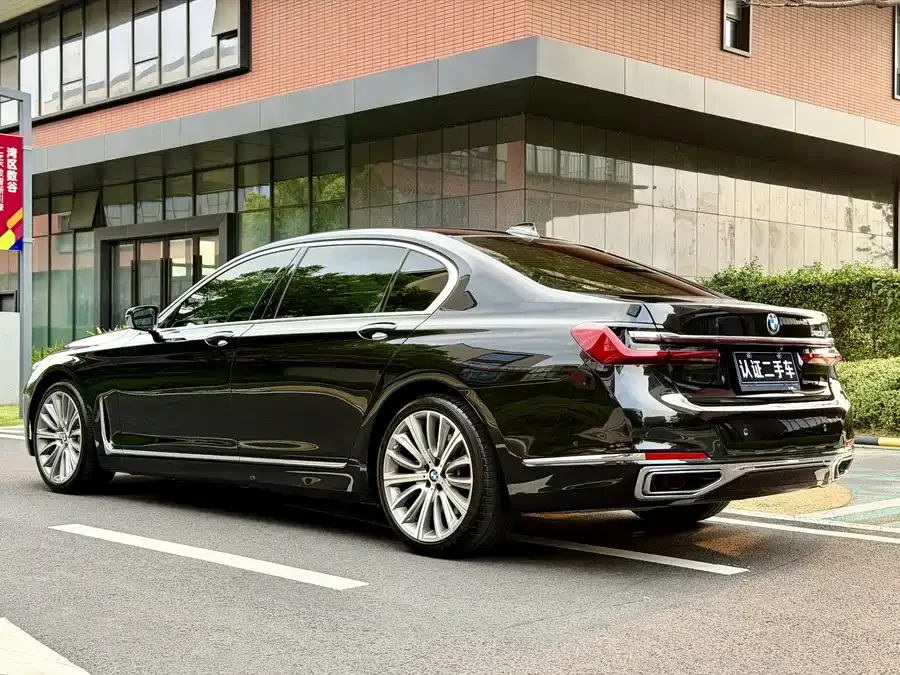BMW 7 Series BMW 7 Series 2021 740Li Leading Luxury Package 2022 — миниатюра 2