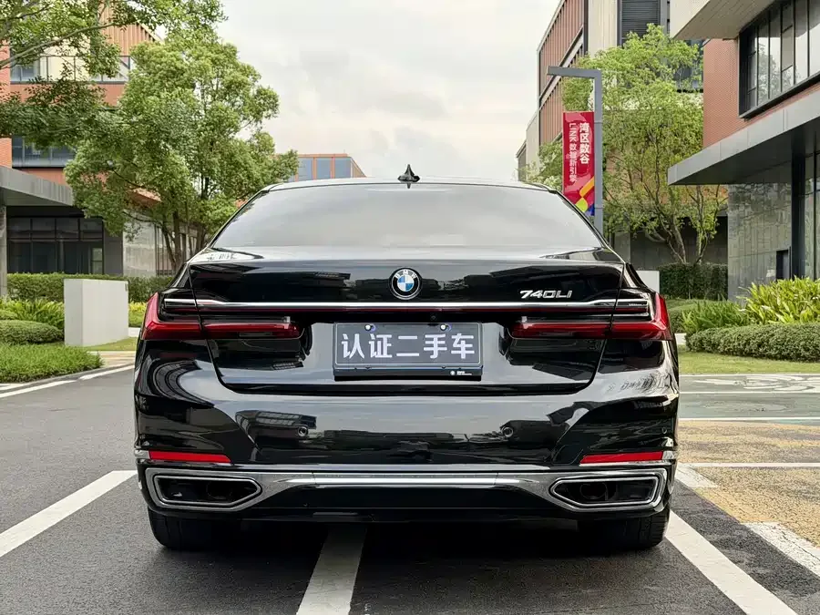 BMW 7 Series BMW 7 Series 2021 740Li Leading Luxury Package 2022 — миниатюра 3