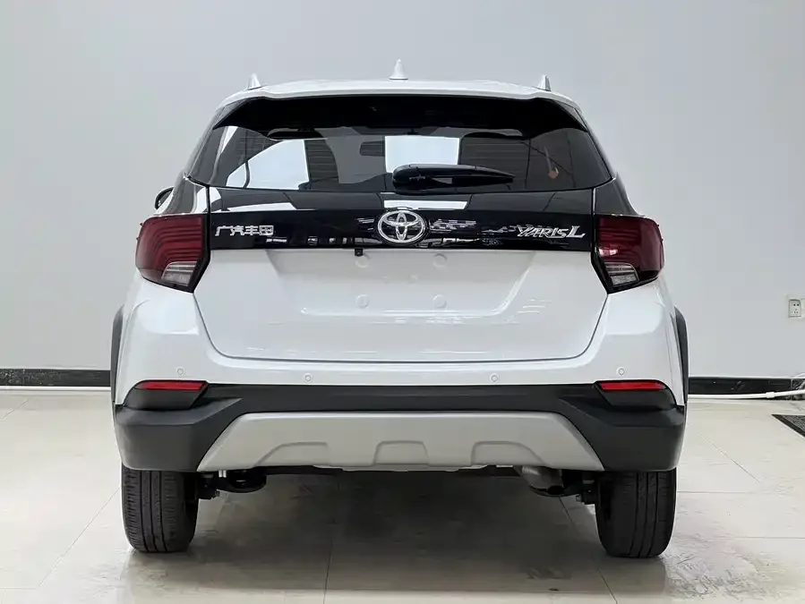 Toyota YARiS L YARiS L 2022 YARiS X 1.5L CVT Luxury PLUS Edition 2022 — миниатюра 2