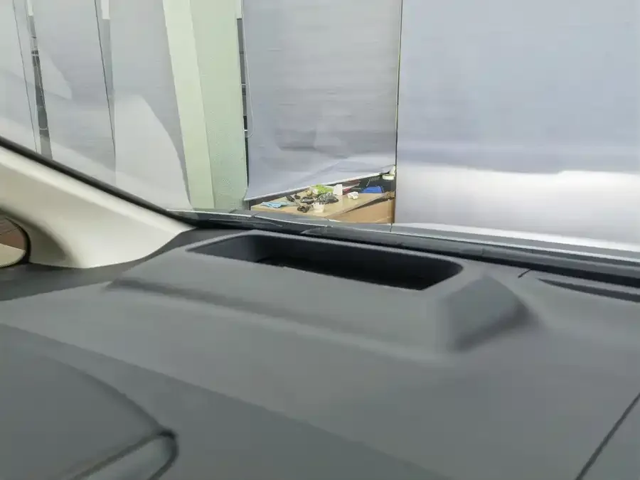 Lexus LM 2023 500h Six-seat Premium Edition 2024 — миниатюра 2