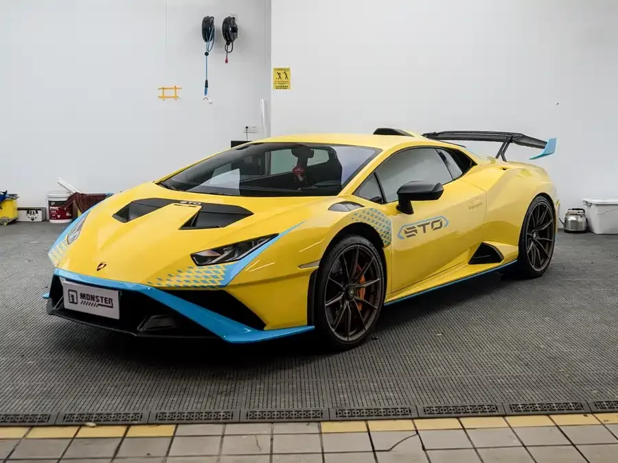 Lamborghini Huracn 2023
