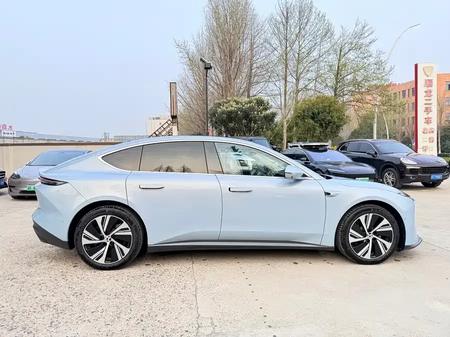 NIO ET5 NIO ET5 2025 75kWh 2025 — миниатюра 2
