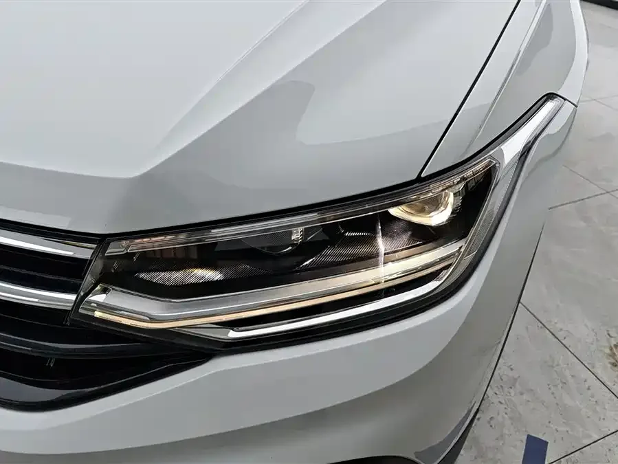 Volkswagen Tiguan L Tiguan L 2024 Outstanding Model 300TSI Automatic 2WD Longteng Edition 2024 — миниатюра 5