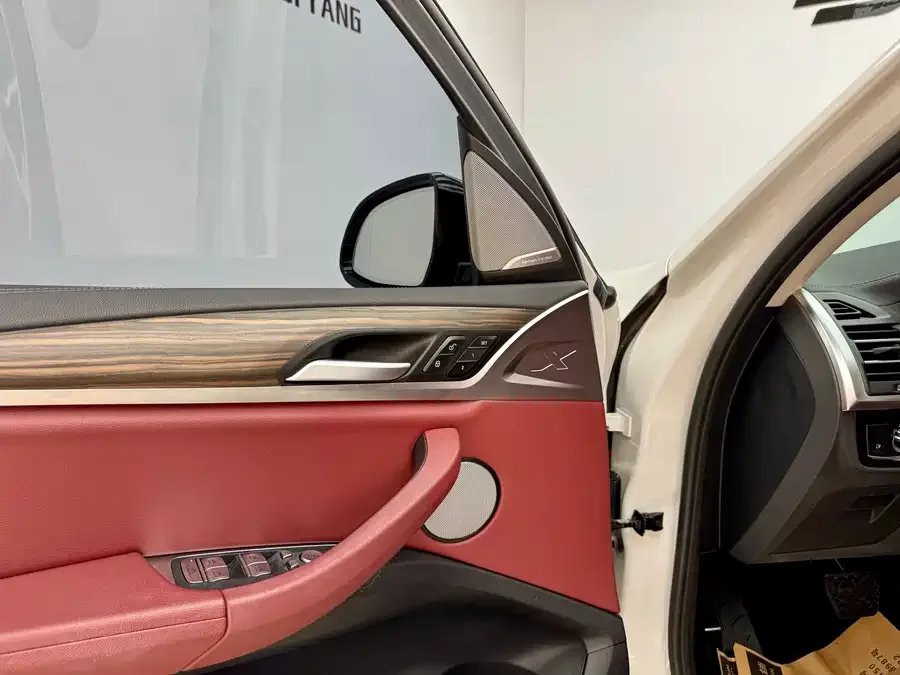 BMW X3 2022 xDrive30i Advanced M Night Package 2022 — миниатюра 3