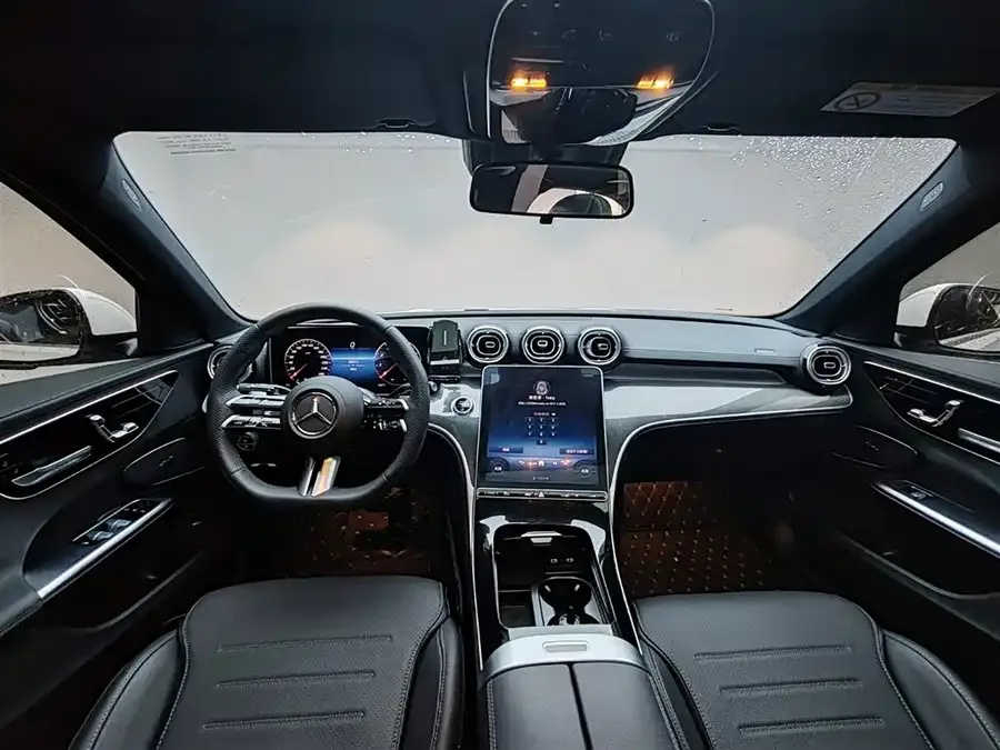 Mercedes-Benz Class C Mercedes-Benz C-Class 2024 C 260 L Sports Edition 2024 — миниатюра 3