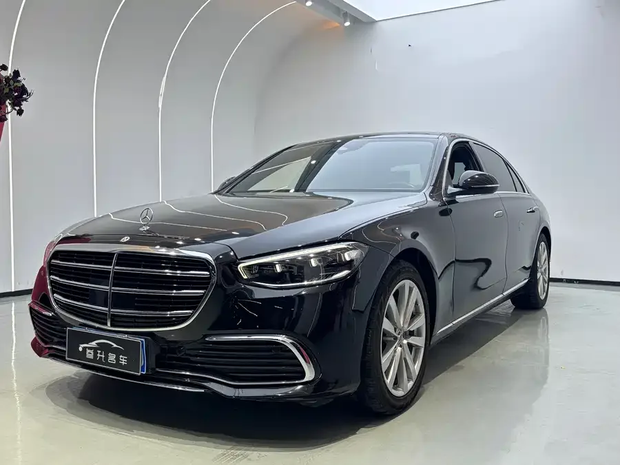 Mercedes-Benz S-Класс 2022
