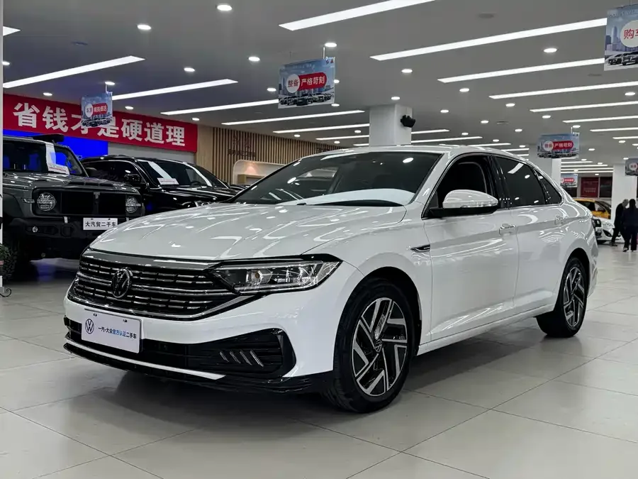 Volkswagen Sagitar 2023