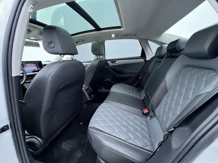 Volkswagen Sagitar 2023 Sagitar 280TSI DSG Beyond Lite Edition 2023 — миниатюра 4
