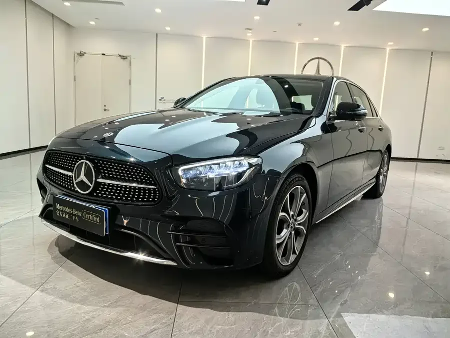Mercedes-Benz E-Class 2023