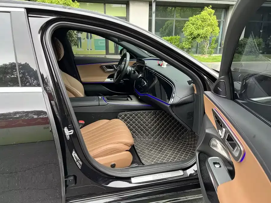 Mercedes-Benz E-Class Mercedes-Benz E-Class 2024 E 300 L Luxury Edition 2024 — миниатюра 2