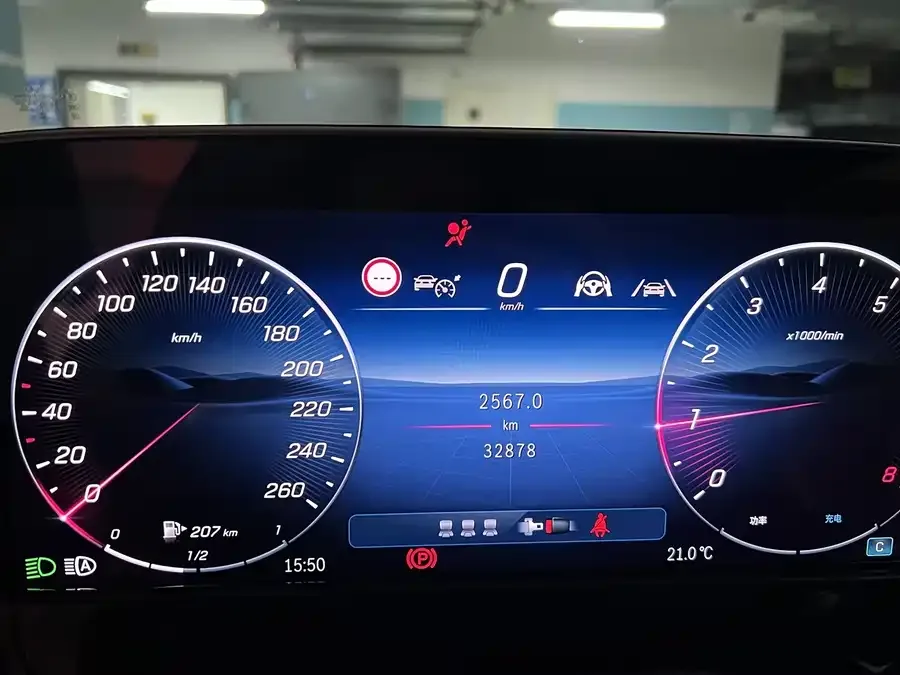 Mercedes-Benz E-Class Mercedes-Benz E-Class 2024 E 300 L Luxury Edition 2024 — миниатюра 4