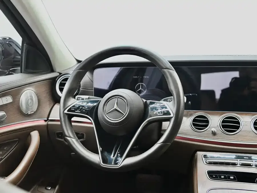 Mercedes-Benz E-Class Mercedes-Benz E-Class 2022 E 300 L Luxury Edition 2022 — миниатюра 4