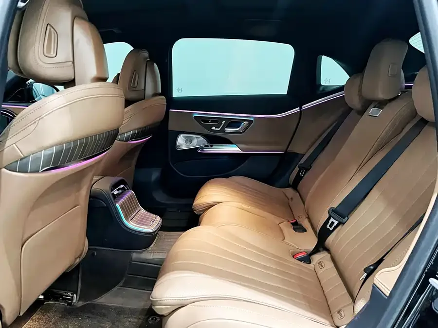 Mercedes-Benz E-Class Mercedes-Benz E-Class 2025 E 300 L Luxury Edition 2025 — миниатюра 3