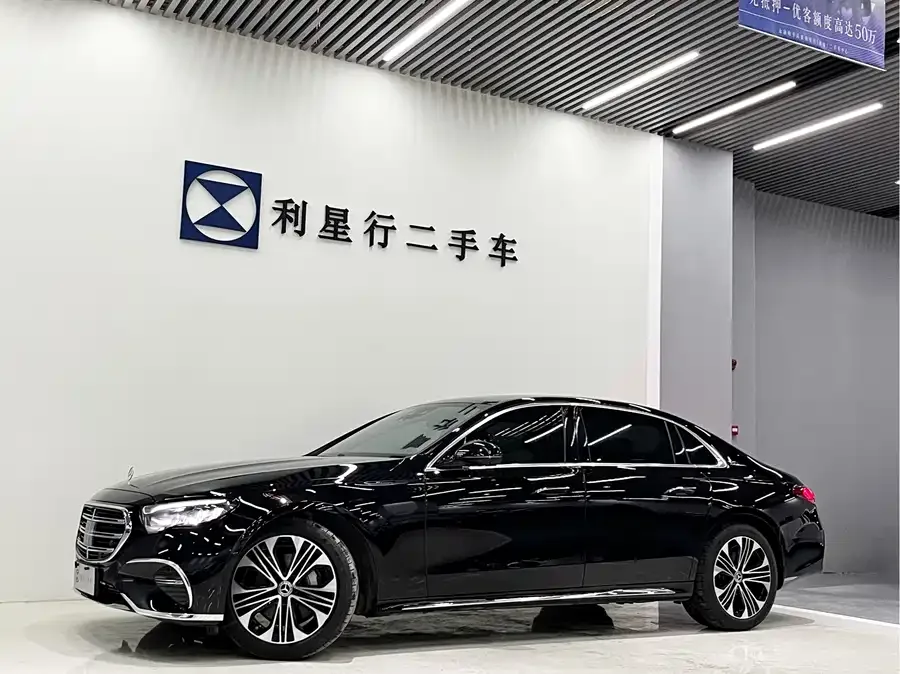 Mercedes-Benz E-Class 2025