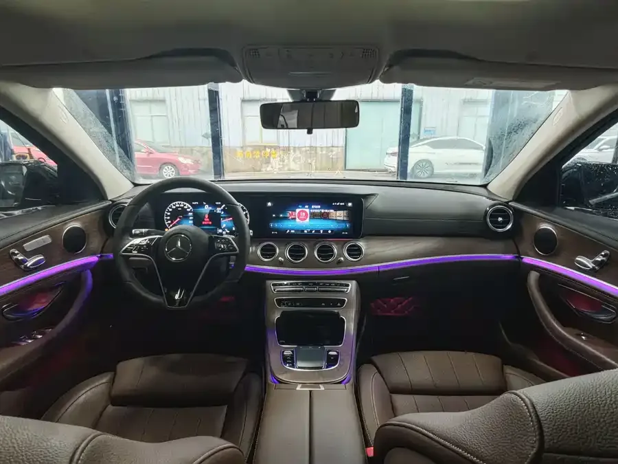 Mercedes-Benz E-Class Mercedes-Benz E-Class 2023 E 260 L 2023 — миниатюра 4