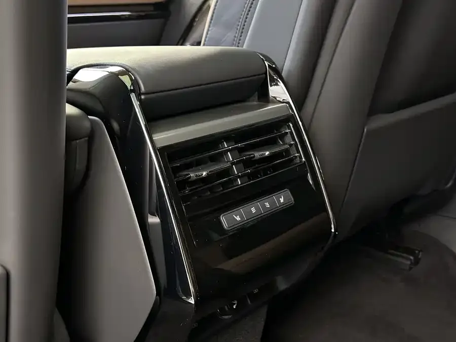 Land Rover Range Rover Sport Range Rover Sport 2023 400PS Dynamic SE 2023 — миниатюра 5