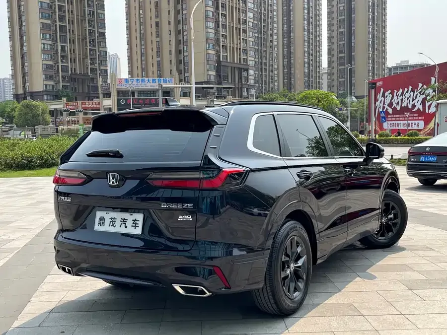 Honda Breeze Haoying 2023 240TURBO 2WD Luxury Edition 5 Seaters 2024 — миниатюра 4