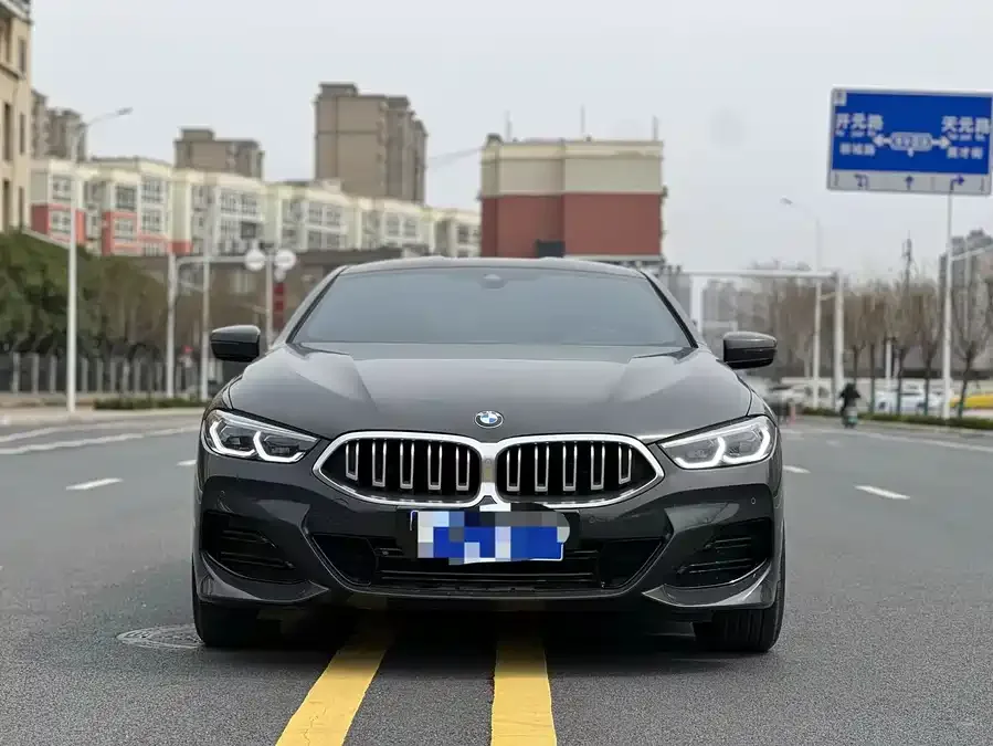 BMW 8 Series 2024