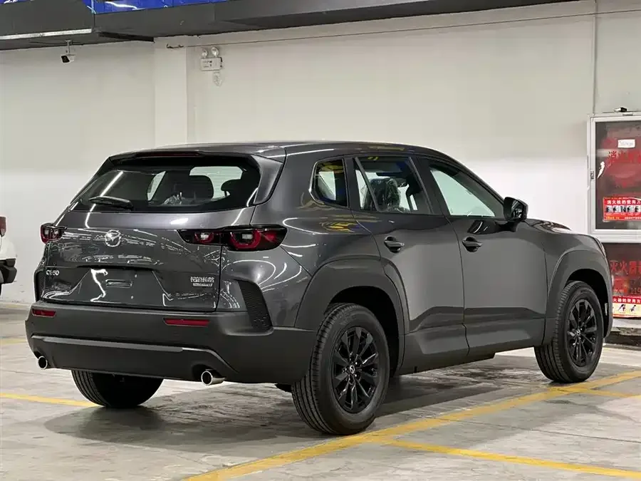 Mazda CX-50 Mazda CX-50 also available for 2023 2.0L Leading Edition 2025 — миниатюра 2