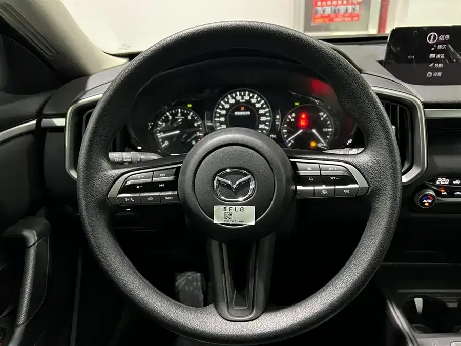 Mazda CX-50 Mazda CX-50 also available for 2023 2.0L Leading Edition 2025 — миниатюра 4