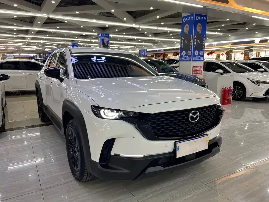 Mazda CX-50 Mazda CX-50 also available for 2023 2.0L Leading Edition 2024 — миниатюра 3