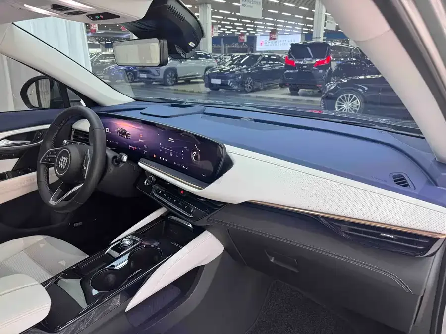 Buick Envision Plus Envision Plus 2025 Envision Plus 4WD Avenir 2025 — миниатюра 4