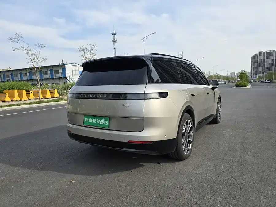 Lynk & Co 900 Lynk & Co 900 2025 2.0T Ultra 2025 — миниатюра 3