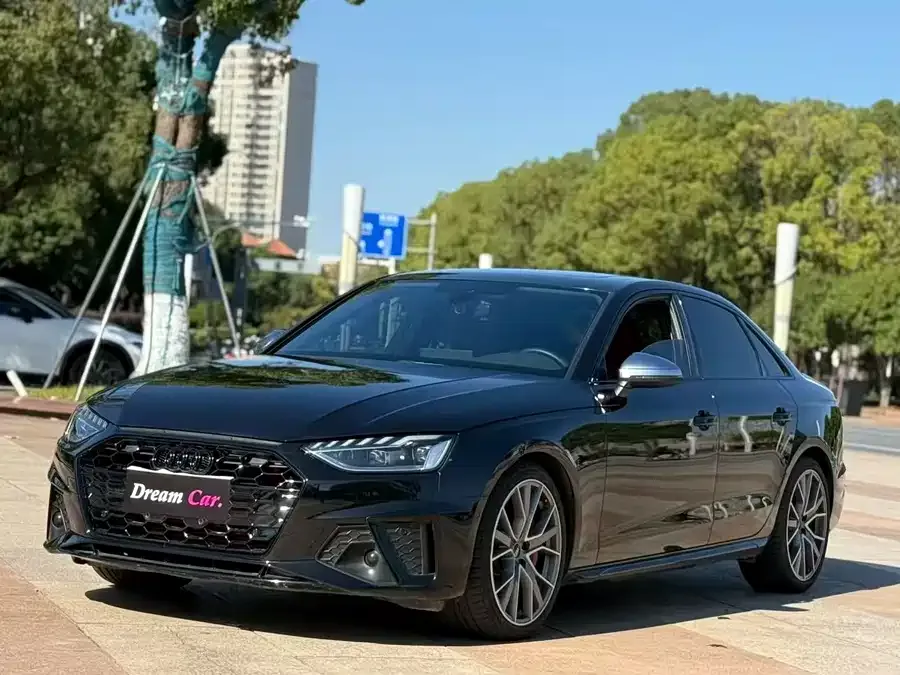 Audi S4 2023