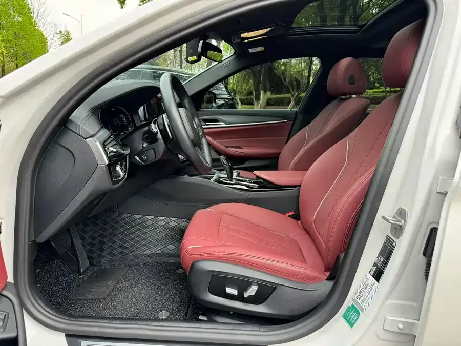 BMW 5 Series BMW 5 Series 2023 530Li Leading M Sport Package 2023 — миниатюра 5