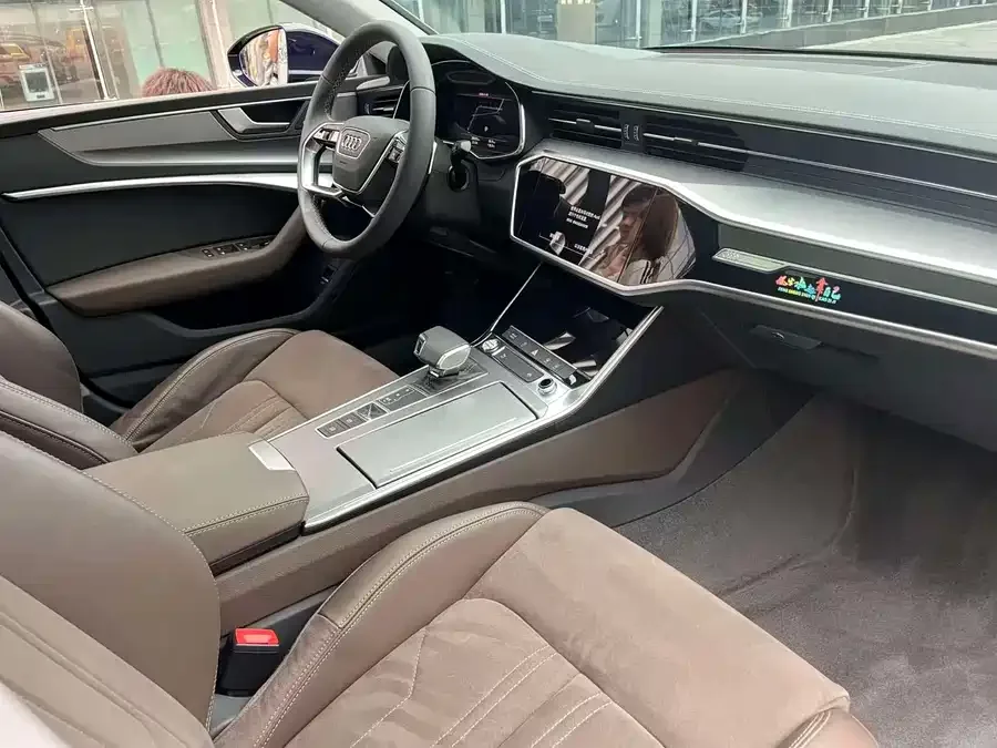 Audi A7L 2022 45 TFSI S-line Dream New Edition 2022 — миниатюра 2