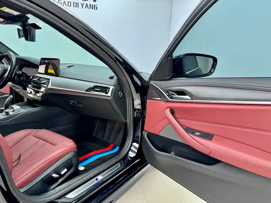BMW 5 Series BMW 5 Series 2022 530Li Leading M Sport Package 2023 — миниатюра 4