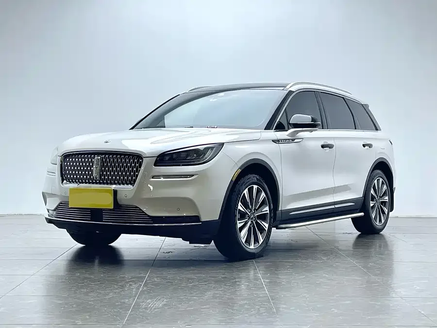 Lincoln Adventurer 2022