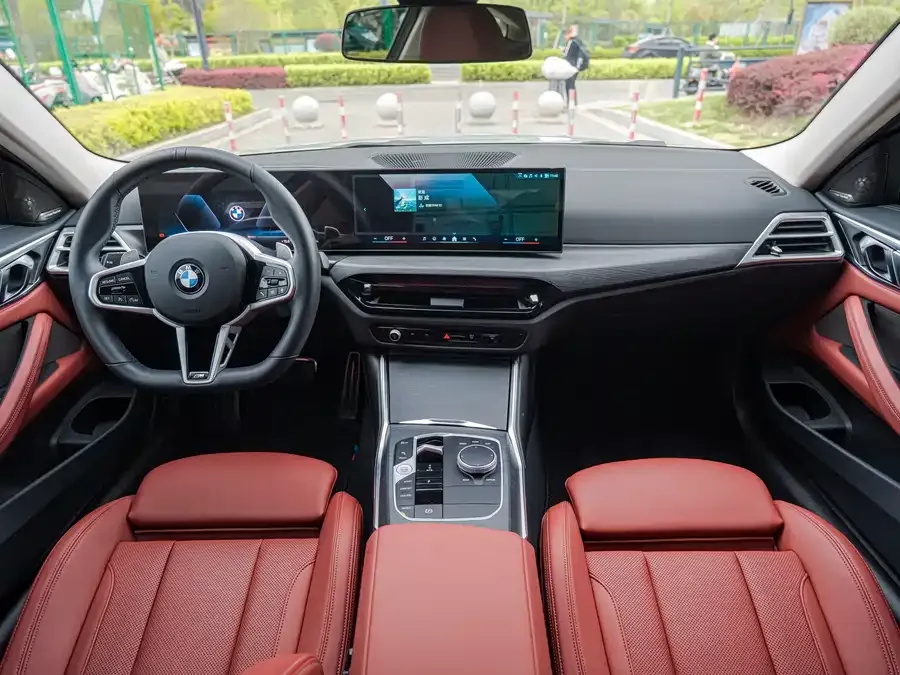 BMW 4 Series BMW 4 Series 2024 425i M Sport Package 2025 — миниатюра 4