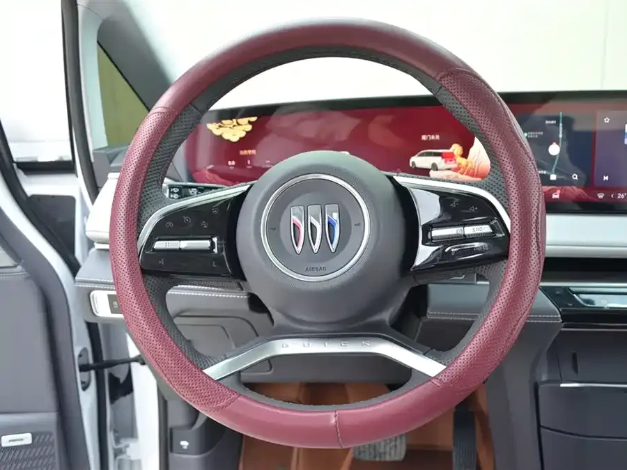 Buick GL8 2025 Lu Zun Premium Edition 2025 — миниатюра 3