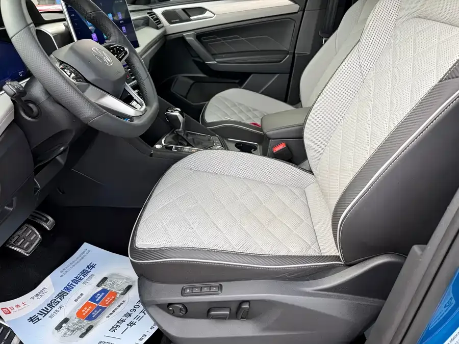 Volkswagen Tayron X Tanyue X 2023 380TSI 4WD Flagship Smart Edition 2023 — миниатюра 3