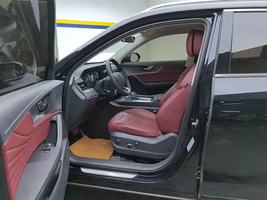 Hongqi HS5 Hongqi HS5 2023 2.0T 4WD Flagship Enjoy Pro Edition 2024 — миниатюра 3